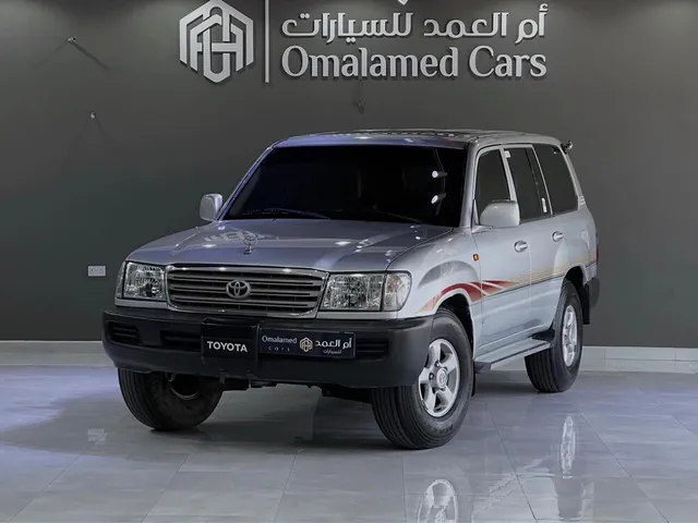 Photo of 2003 Toyota Land Cruiser GX