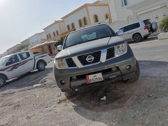 صورة 2007 نيسان باثفايندر SE