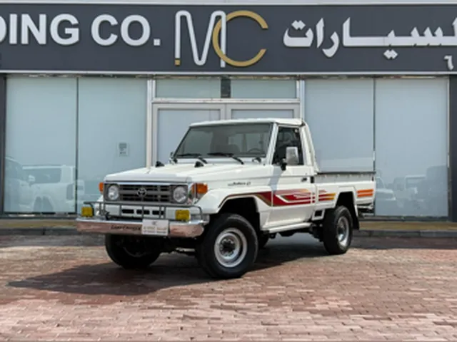 صورة 1998 تويوتا لاند كروزر LX