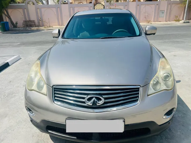 صورة 2009 إنفينيتي EX 35