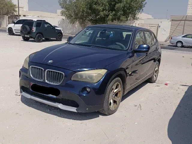 صورة 2011 بي إم دبليو iX1