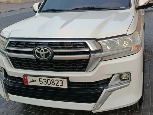 Photo of 2010 Toyota Land Cruiser GXR