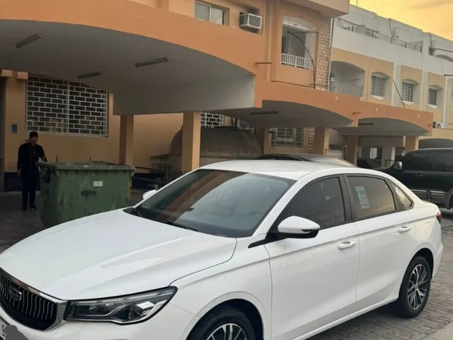 صورة 2025 جيلي إمجراند جي إس