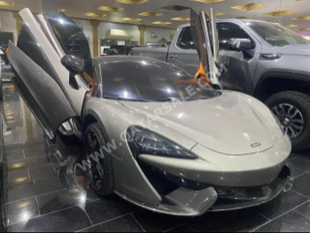 صورة 2017 ماكلارين 570S