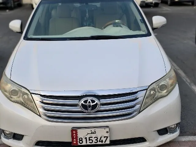 Photo of 2011 Toyota Avalon Limited