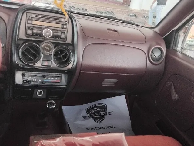 Photo of 2013 Nissan Pickup