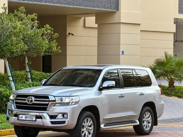 Photo of 2020 Toyota Land Cruiser GXR