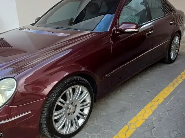 صورة 2008 مرسيدس-بنز E 280
