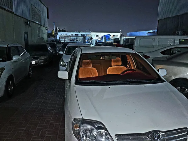 صورة 2004 تويوتا كورولا