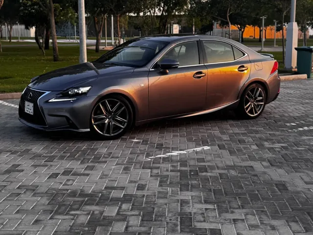 Photo of 2015 Lexus IS 350 F Sport