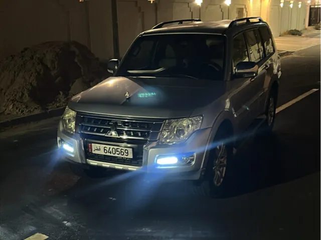 صورة 2015 ميتسوبيشي باجيرو GLS