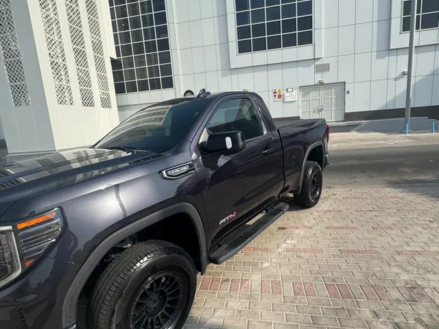 Photo of 2022 GMC Sierra 1500 AT4