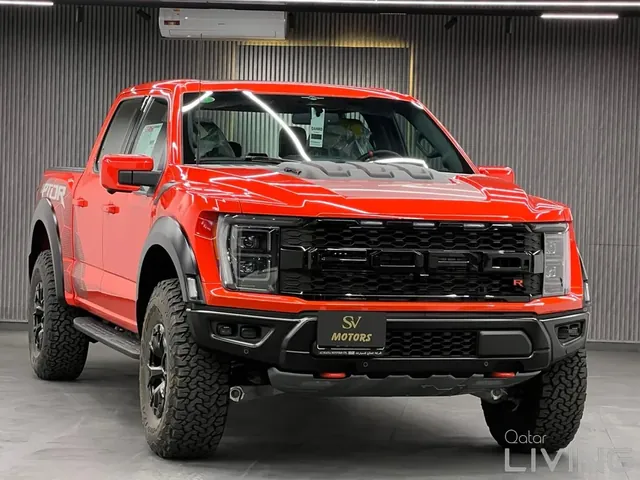 صورة 2023 فورد F-150 رابتور
