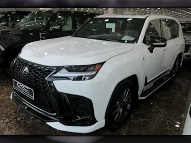 صورة 2024 لكزس LX 600 اف سبورت