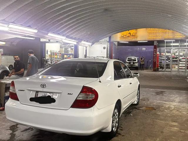 Photo of 2004 Toyota Camry GLE