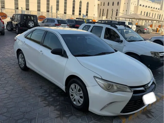 صورة 2017 تويوتا كامري GL