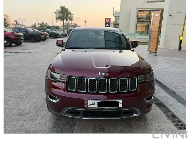 Photo of 2017 Jeep Grand Cherokee Limited