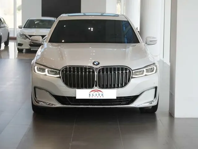 Photo of 2022 BMW 7-Series 730Li
