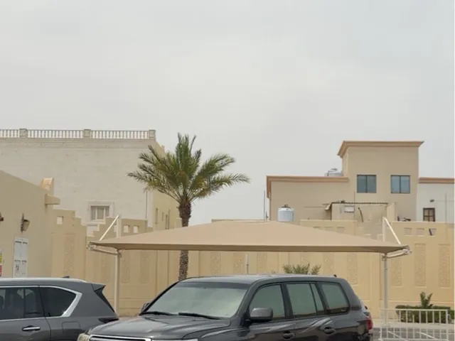 صورة 2010 تويوتا لاند كروزر GXR Limited