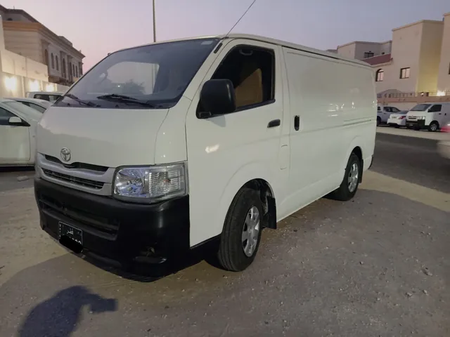 Photo of 2011 Toyota Hiace