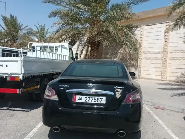 Photo of 2012 Nissan Maxima SV