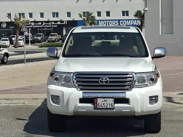 Photo of 2015 Toyota Land Cruiser GXR
