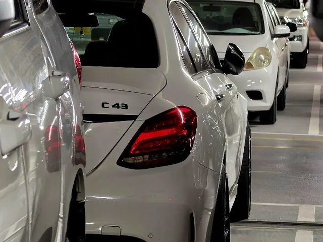 Photo of 2016 Mercedes-Benz C 43 AMG