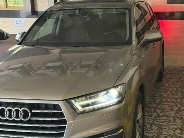 Photo of 2017 Audi Q7 40 TFSI