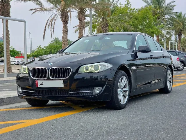 Photo of 2012 BMW 5-Series 520i