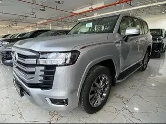 Photo of 2024 Toyota Land Cruiser GXR