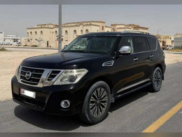 صورة 2014 نيسان باترول بلاتينيوم