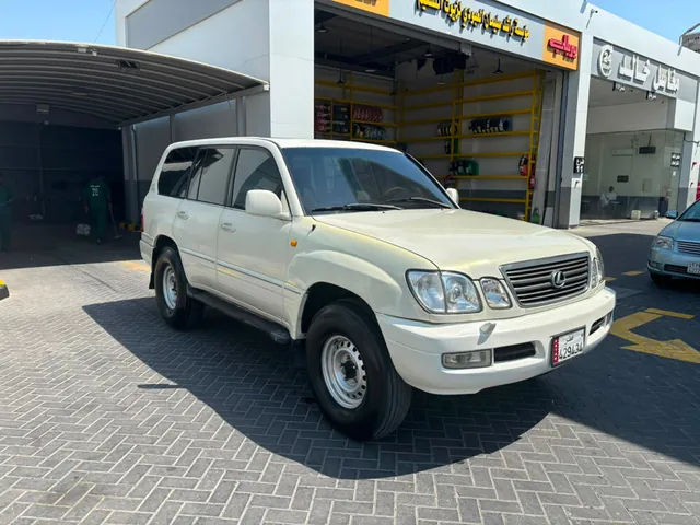 صورة 2001 لكزس LX 470