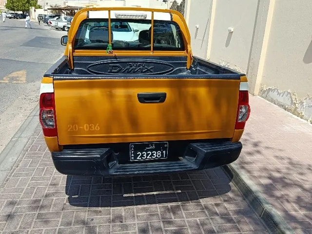 صورة 2012 إيسوزو D-Max