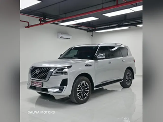 صورة 2024 نيسان باترول بلاتينيوم