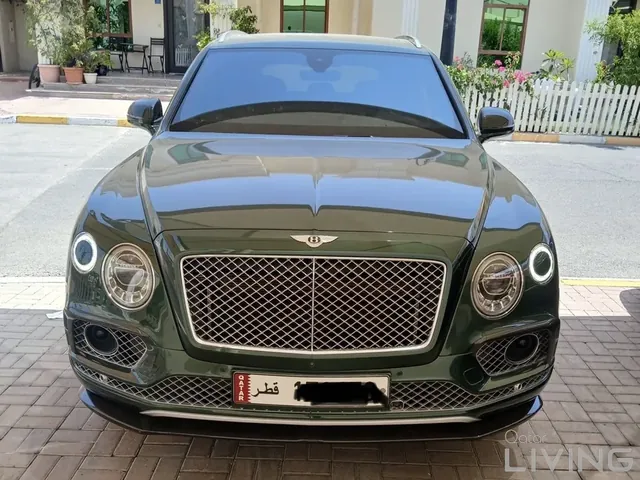 Photo of 2017 Bentley Bentayga