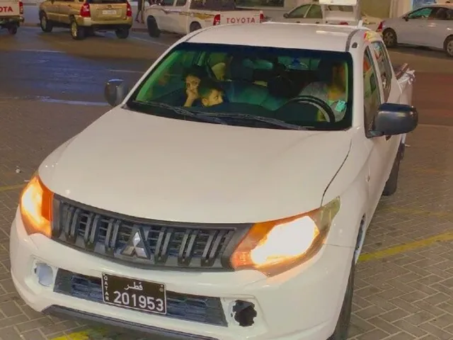 صورة 2016 ميتسوبيشي L200