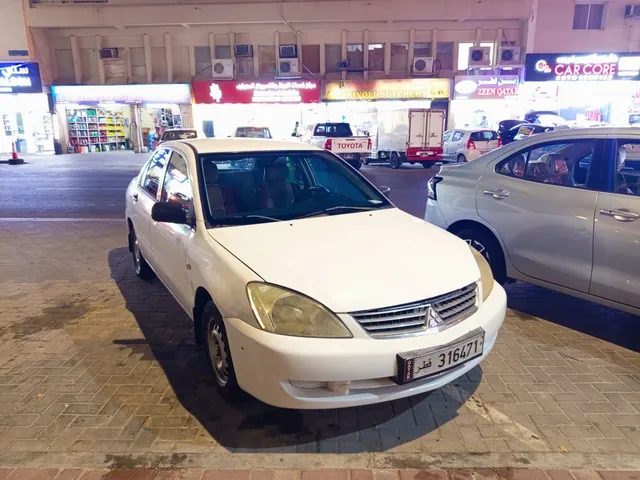 صورة 2009 ميتسوبيشي لانسر GLS