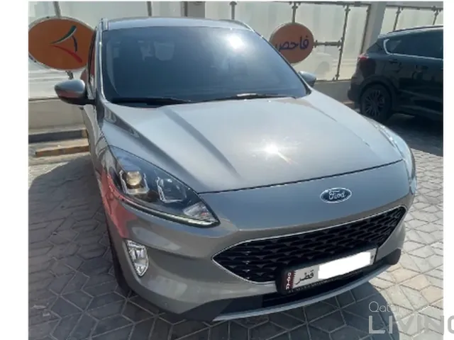 صورة 2022 فورد إسكيب SE