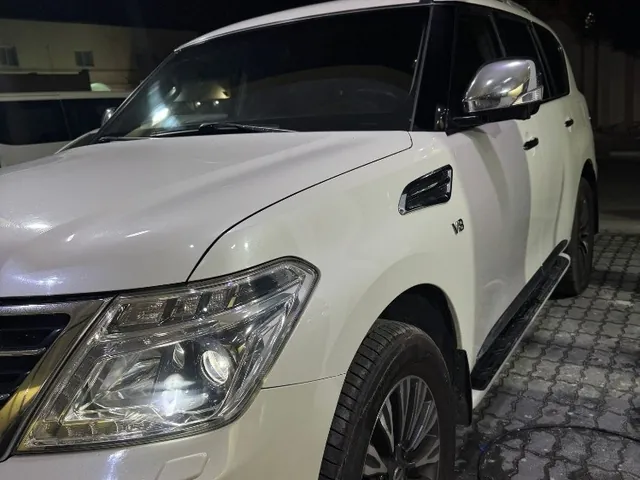 صورة 2015 نيسان باترول تيتانيوم