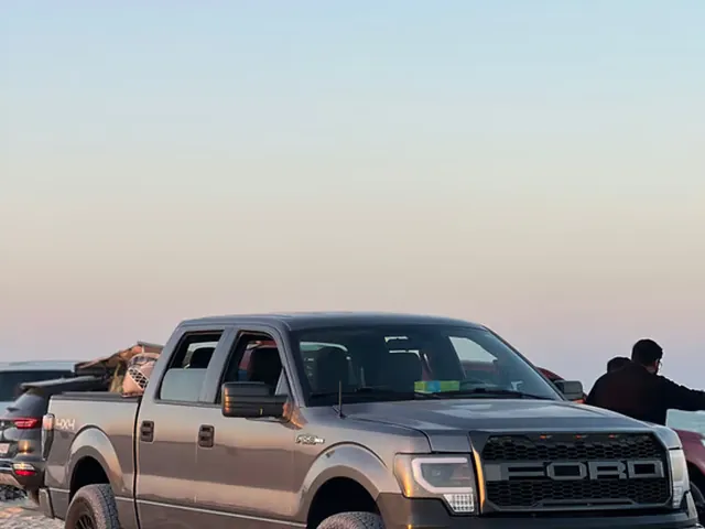 Photo of 2010 Ford F-150 Raptor