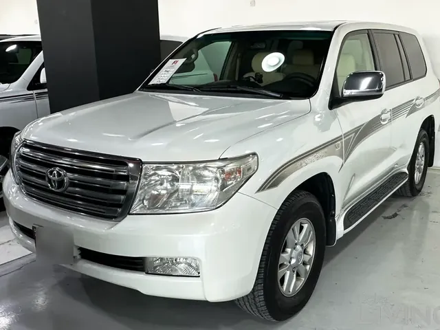 Photo of 2010 Toyota Land Cruiser GXR