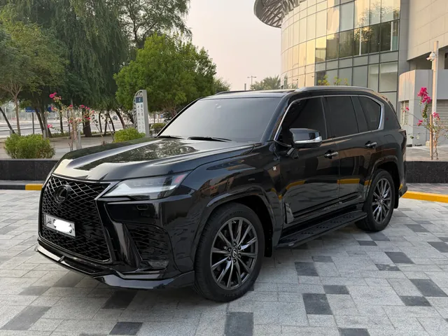 Photo of 2023 Lexus LX 600