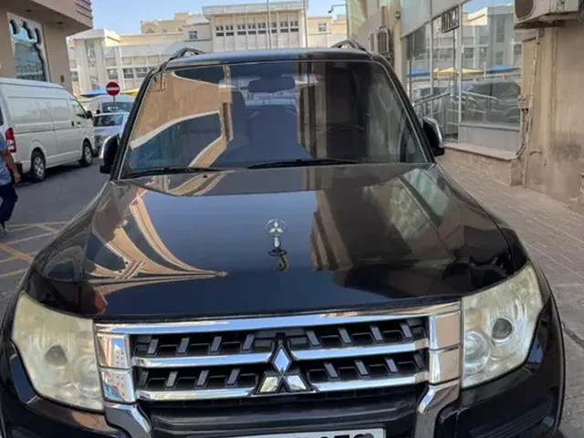 Photo of 2015 Mitsubishi Pajero GLS