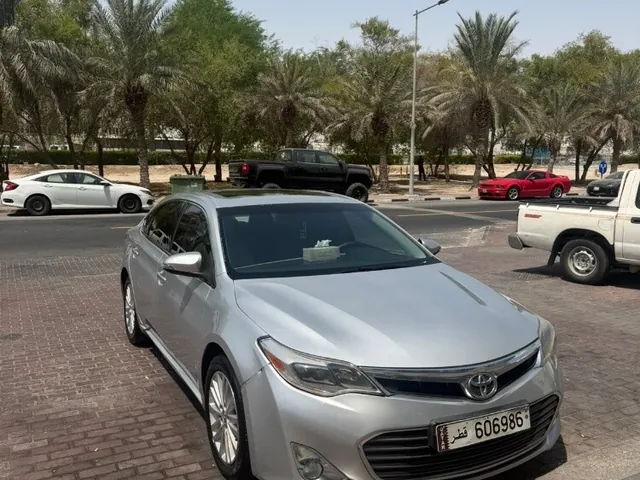 Photo of 2014 Toyota Avalon Limited