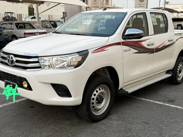 Photo of 2023 Toyota Hilux