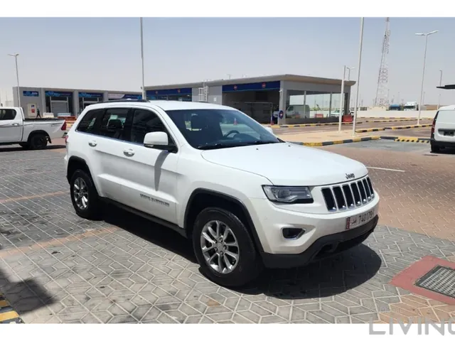 Photo of 2016 Jeep Grand Cherokee Laredo