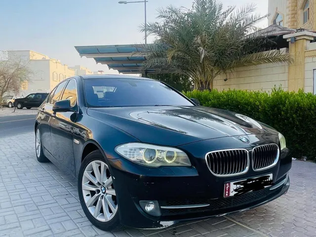 صورة 2012 بي إم دبليو الفئة الخامسة 530i