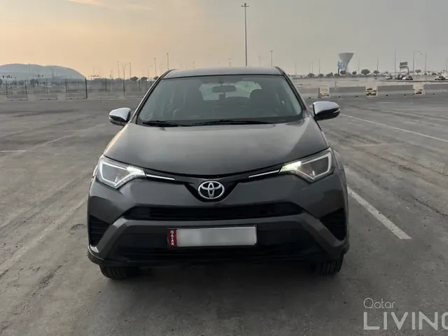 صورة 2017 تويوتا RAV4