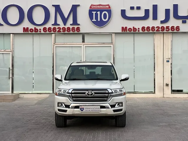 Photo of 2017 Toyota Land Cruiser GXR