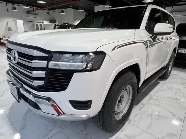 Photo of 2022 Toyota Land Cruiser GXR